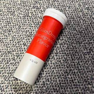 [슬림드랍 석류맛] 건기식 다이어트 보조제 겸 비타민 — 4.5점을 준 리뷰어가 2022년 2월 올린 사용 사진