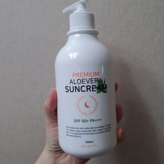 [닥터문] 프리미엄 알로에베라 선크림 500ml — 5점을 준 리뷰어가 2022년 6월 올린 사용 사진