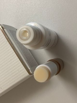 더사가오브수 [사가수] 효혜윤 보태니컬 에너지 에센스인로션 20ml /아이포올 스틱 3g — 5점을 준 리뷰어가 2023년 2월 올린 사용 사진