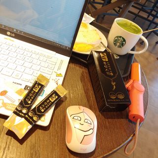 헬스업_천명진프리미엄홍삼스틱_10ml x 30포 — 3.5점을 준 리뷰어가 2021년 2월 올린 사용 사진