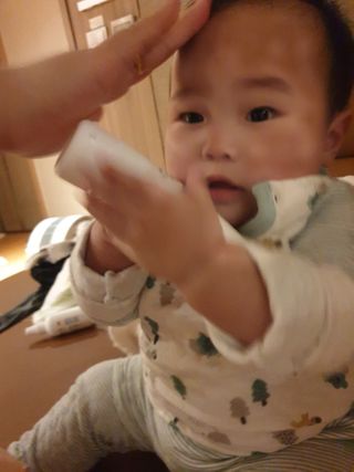 mom e 맘이 내추럴 베이비 케어 크림+바디오일 — 3점을 준 리뷰어가 2021년 1월 올린 사용 사진