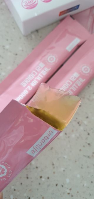 주식회사 얼굴반쪽 [얼굴반쪽 가르시니아 2,800mg] x 14포 1주 젤리 다이어트 보조제 체지방감소 — 4점을 준 리뷰어가 2021년 10월 올린 사용 사진