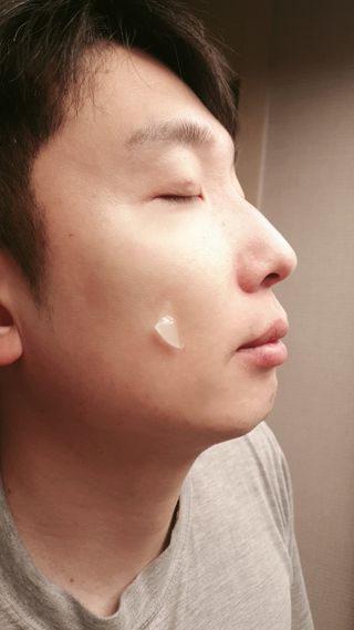 웰피아생활건강 웰피아 올인원 남성화장품 옴므페론 — 4점을 준 리뷰어가 2023년 1월 올린 사용 사진