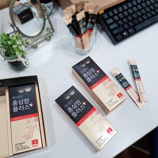 서울약사신협_투데이홍삼정플러스스틱_10g x 30포 — 5점을 준 리뷰어가 2021년 1월 올린 사용 사진