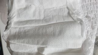 쿠잉 에어드라이  풀커버 팬티기저귀 (L/XL/XXL/XXXL) 1팩 — 5점을 준 리뷰어가 2023년 2월 올린 사용 사진