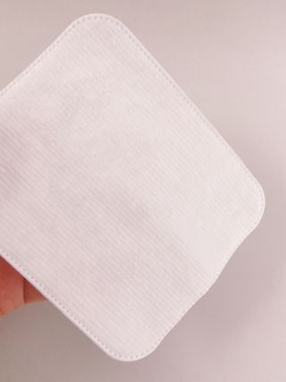 디어엘로디 프리미엄 유기농 유아 솜티슈 40매 3Pack +60매 1Pack 혼합형 — 5점을 준 리뷰어가 2021년 4월 올린 사용 사진