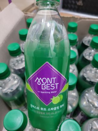 몽베스트 Montbest with Sparkling water Lime20병 — 5점을 준 리뷰어가 2021년 10월 올린 사용 사진