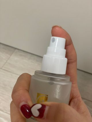 오투에니원 화이트스완 센텔라 루미너스 미스트 세럼 100ml — 5점을 준 리뷰어가 2023년 1월 올린 사용 사진