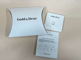 [골드앤디어] 실버925 큐빅 포인트 이어커프_3color — 5점을 준 리뷰어가 2021년 5월 올린 사용 사진