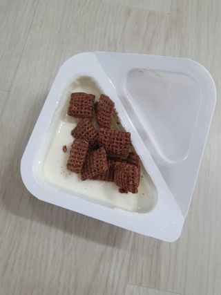 매일바이오 토핑요거트 — 5점을 준 리뷰어가 2021년 5월 올린 사용 사진