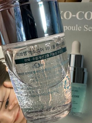 나우 [리브엠] 화해 1등 수분앰플 , 엑소코어 워터풀 텐션 앰플 — 5점을 준 리뷰어가 2023년 7월 올린 사용 사진
