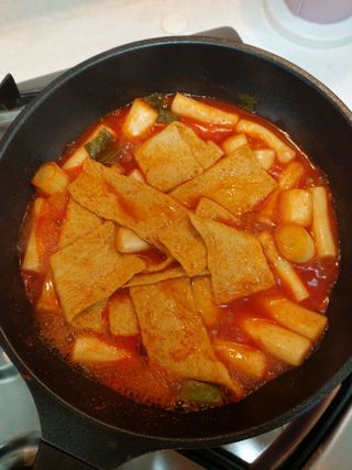 응큼떡볶이 — 3점을 준 리뷰어가 2021년 3월 올린 사용 사진