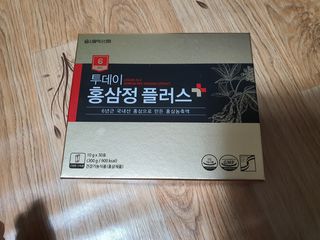 서울약사신협_투데이홍삼정플러스스틱_10g x 30포 — 5점을 준 리뷰어가 2021년 5월 올린 사용 사진