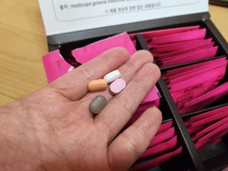 닥터피엔티 [Dr.PNT] 갱년기 여성을 위한 맞춤 종합 건강기능식품! 클리마젠 플러스 — 4점을 준 리뷰어가 2023년 1월 올린 사용 사진