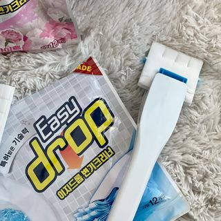 이지드롭 핸들+리필세트 변기청소 화장실세제 화장실찌든때 내가키운다 이지현 변기청소 미우새 청소용품 — 5점을 준 리뷰어가 2022년 1월 올린 사용 사진