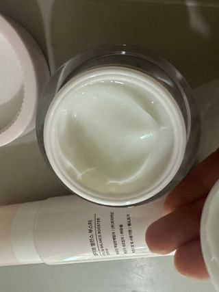 프리마인 바르기만 하면 철벽 스킨케어+24시간 마스크팩 효과. 셀라브 리제너레이팅 시스템 부스터+크림 세트 — 5점을 준 리뷰어가 2023년 5월 올린 사용 사진