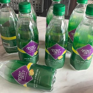 몽베스트 Montbest with Sparkling water Lemon OR Lime 20병(랜덤) — 5점을 준 리뷰어가 2022년 10월 올린 사용 사진