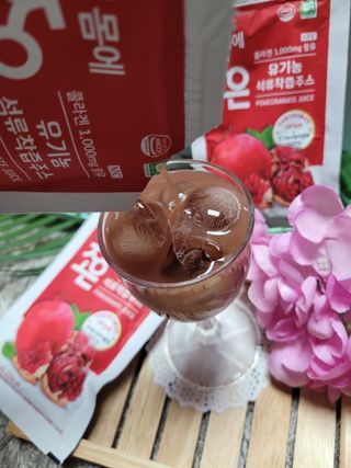 농업회사법인조은 유기농 석류 NFC 착즙주스 70ml 30포 — 5점을 준 리뷰어가 2021년 10월 올린 사용 사진