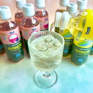 더그레잇티 콤부차 [매일유업] 더그레잇티 44kcal 콤부차 300ml *12개입 (오리지널 6개+베리리치 6개) — 5점을 준 리뷰어가 2023년 7월 올린 사용 사진