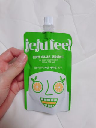 JEJUFEEL 풋풋한 제주담은 청귤에이드 — 5점을 준 리뷰어가 2022년 9월 올린 사용 사진
