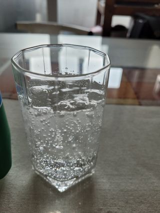 몽베스트 Montbest with Sparkling water Plain 20병 — 5점을 준 리뷰어가 2021년 11월 올린 사용 사진