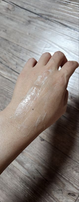 틱톡 [후르디아] 올리브영 아로마 비건 바디워시1종+바디로션1종 (그리너리) — 4.5점을 준 리뷰어가 2022년 12월 올린 사용 사진