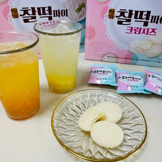 롯데제과 찰떡파이 크림치즈 — 5점을 준 리뷰어가 2021년 5월 올린 사용 사진