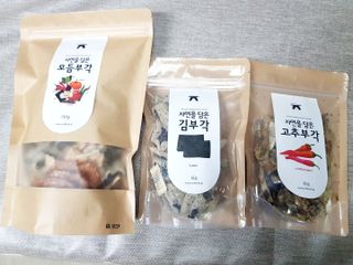 자연을담은모듬부각 — 5점을 준 리뷰어가 2022년 1월 올린 사용 사진