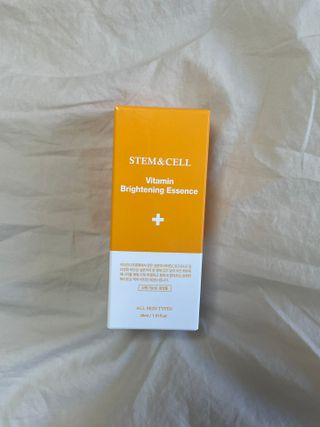체르엠 스템앤셀 비타민 브라이트닝 에센스 30ml 1개 — 5점을 준 리뷰어가 2021년 9월 올린 사용 사진