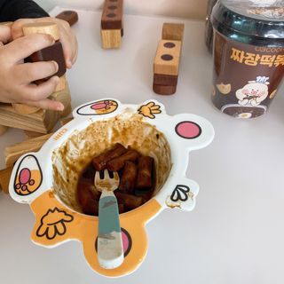 유비쿡 컵떡볶이 매운컵떡볶이2개/ 짜장컵떡볶이 2개  총 4개세트 — 5점을 준 리뷰어가 2021년 4월 올린 사용 사진