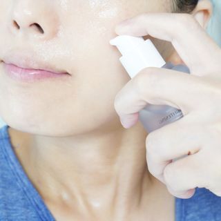 리엔케이 인텐스 브라이트닝 세럼 시트 마스크 — 5점을 준 리뷰어가 2023년 9월 올린 사용 사진