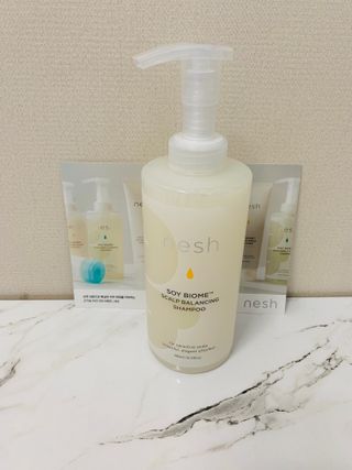 소담스퀘어 상암 네쉬 소이 바이옴 스칼프 밸런싱 샴푸 — 5점을 준 리뷰어가 2022년 12월 올린 사용 사진