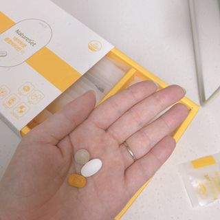 네이처셋 멀티비타민 종합비타민팩 1개월분 — 5점을 준 리뷰어가 2021년 7월 올린 사용 사진