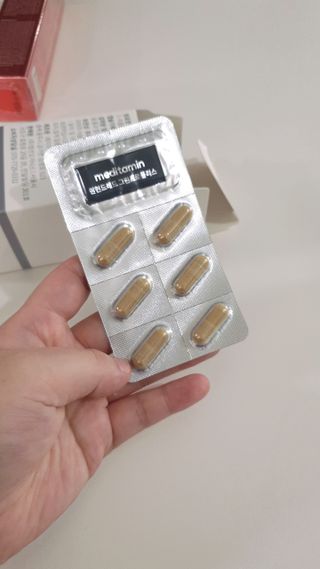 메디타민 원헌드레드 그린프로폴리스 — 5점을 준 리뷰어가 2021년 9월 올린 사용 사진
