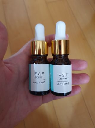 랑팡 EGF+FGF 10ppm 리포좀 앰플 원액 10ml — 4점을 준 리뷰어가 2021년 10월 올린 사용 사진