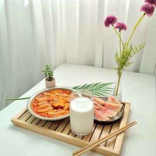 빨간키트 떡볶이 밀키트 2~3인분 매운맛 국물 떡볶이 만들기 쉬운 황금 레시피 분말 소스로 간편한 요리 — 5점을 준 리뷰어가 2021년 8월 올린 사용 사진