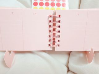 리훈 언더모니터 위클리 플래너 + 다정한 스티커 8mm 원형 칼라 얼굴 표정 1장 — 4점을 준 리뷰어가 2022년 3월 올린 사용 사진