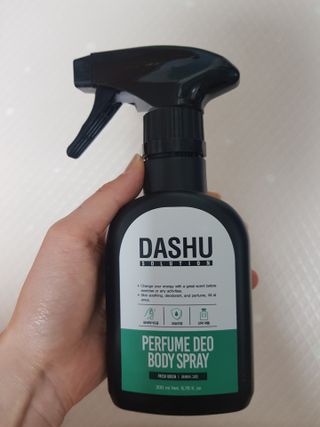 다슈코리아 다슈 솔루션 퍼퓸 데오 바디스프레이 프레쉬 그린 200ml — 5점을 준 리뷰어가 2021년 5월 올린 사용 사진