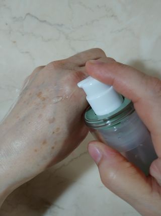 김정문알로에 큐어 큐어 알로에 리프레쉬 젤리 세럼, 큐어 알로에 하이드로 젤리 크림 — 5점을 준 리뷰어가 2021년 4월 올린 사용 사진