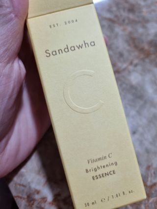 스킨큐어 산다화 비타민c 화이트닝 에센스 30ml — 5점을 준 리뷰어가 2022년 3월 올린 사용 사진