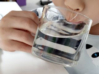 몽베스트 [MONTBEST] 330mL 20병 — 5점을 준 리뷰어가 2022년 4월 올린 사용 사진