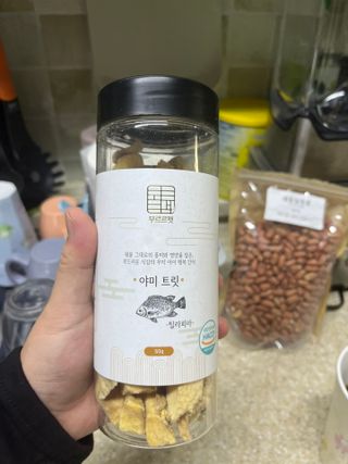 부르르펫 야미트릿 틸라피아 60g — 5점을 준 리뷰어가 2021년 10월 올린 사용 사진