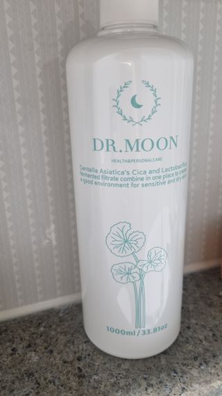 [닥터문] 센텔라 시카케어 화이트머스크 바디워시 1000ml — 5점을 준 리뷰어가 2023년 8월 올린 사용 사진