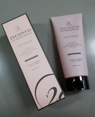 오투에니원 인컨보 바디 퍼퓸 샤워 젤 200ml — 5점을 준 리뷰어가 2023년 2월 올린 사용 사진