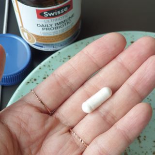Swisse 스위스 데일리 이뮨 프로바이오틱스 10억, 30정 — 5점을 준 리뷰어가 2021년 5월 올린 사용 사진