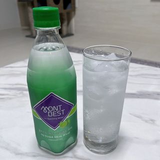 몽베스트 Montbest with Sparkling water Lime20병 — 5점을 준 리뷰어가 2022년 6월 올린 사용 사진