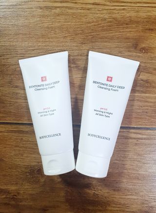바디셀런스 벤토나이트 데일리 약산성 딥클렌징폼 120ml — 5점을 준 리뷰어가 2021년 12월 올린 사용 사진