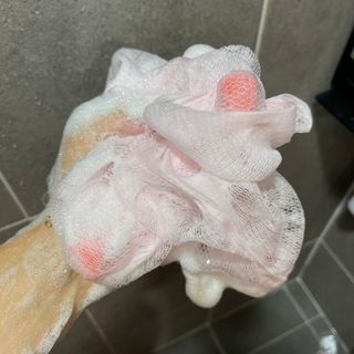 에일리언오더즈 센티드 핸드 앤 바디 워시 290ml (3종 택1) — 4점을 준 리뷰어가 2023년 8월 올린 사용 사진