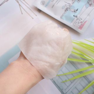 세뚜아(Cettua) [세뚜아] 모이스처 밸런싱 페이셜 마스크 Cettua Moisture Balancing Facial Mask 5매 — 5점을 준 리뷰어가 2024년 4월 올린 사용 사진