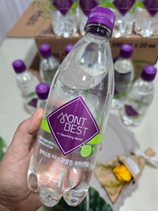 몽베스트 Montbest with Sparkling water 플레인/라임/레몬 20병(랜덤) — 5점을 준 리뷰어가 2024년 5월 올린 사용 사진
